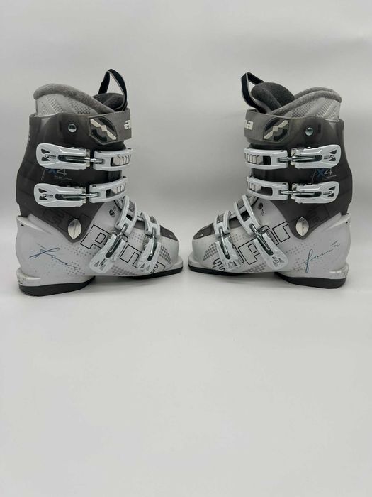 Clapari ski schi Alpina X4 marime EUR:34 Mondo:22