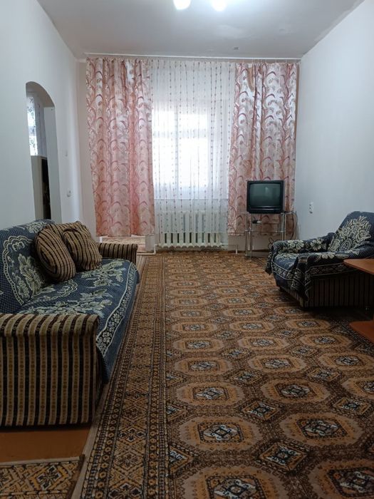 Срочно сдам ! Юнусабад - 11  2/4/4 ориентир м-н HAVAS  Метро