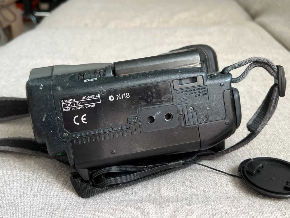 Canon UC-X45HiE cameră video Hi8 cu baterie, funcțională, vintage