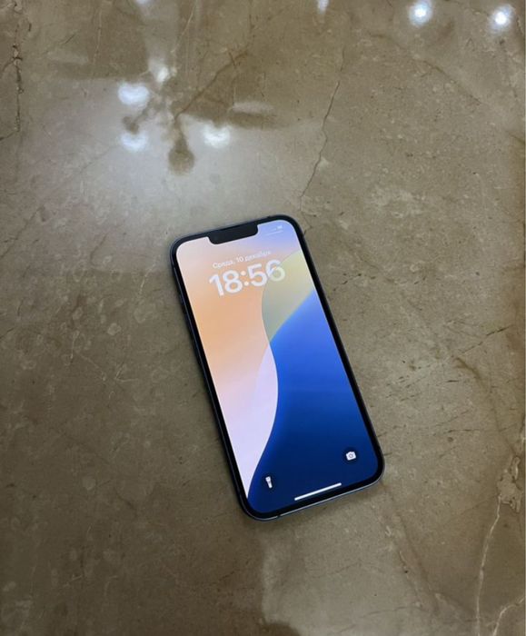 iPhone 13 128Gb с гарантией