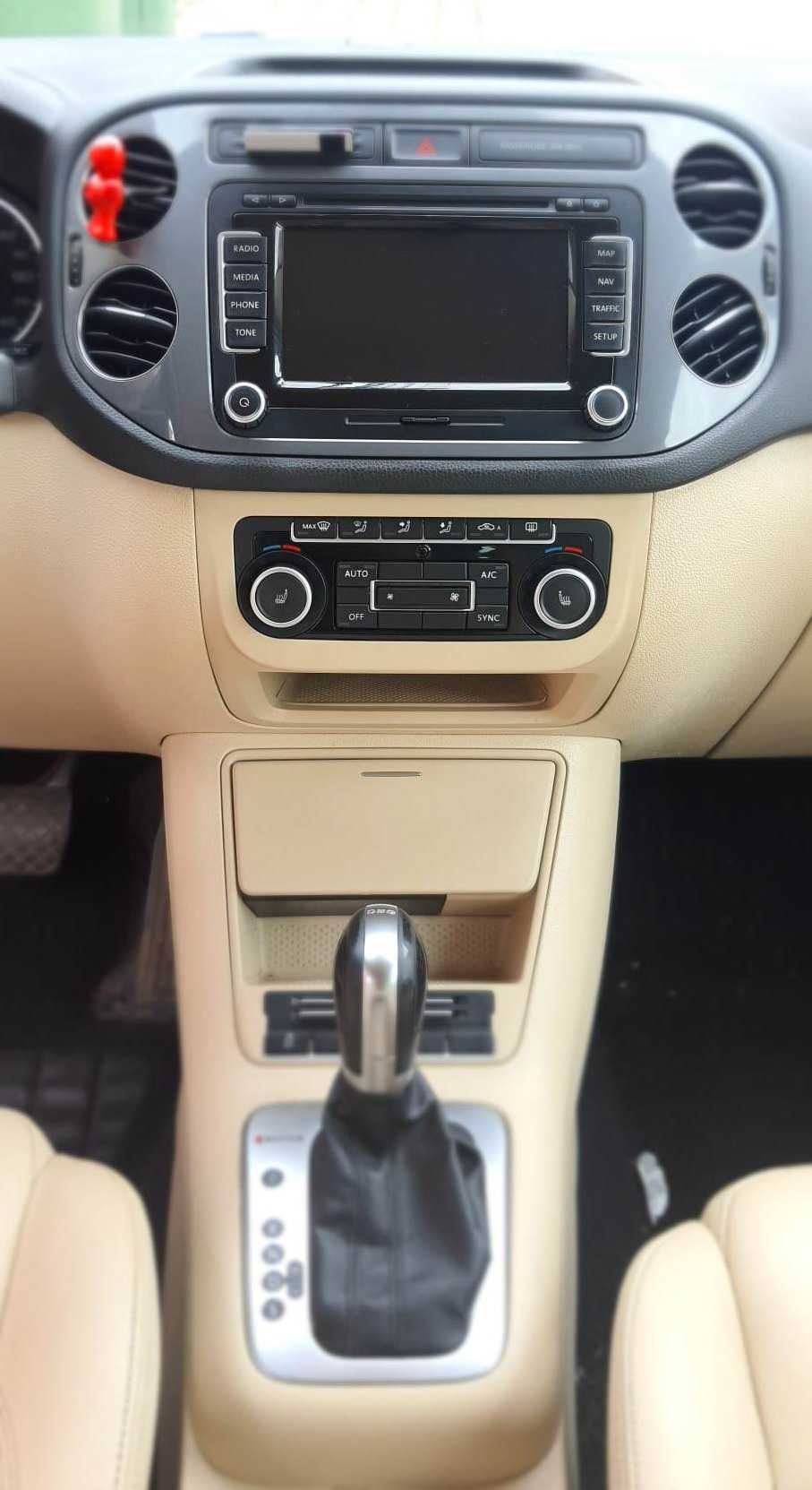 VW Tiguan 2.0 TSI