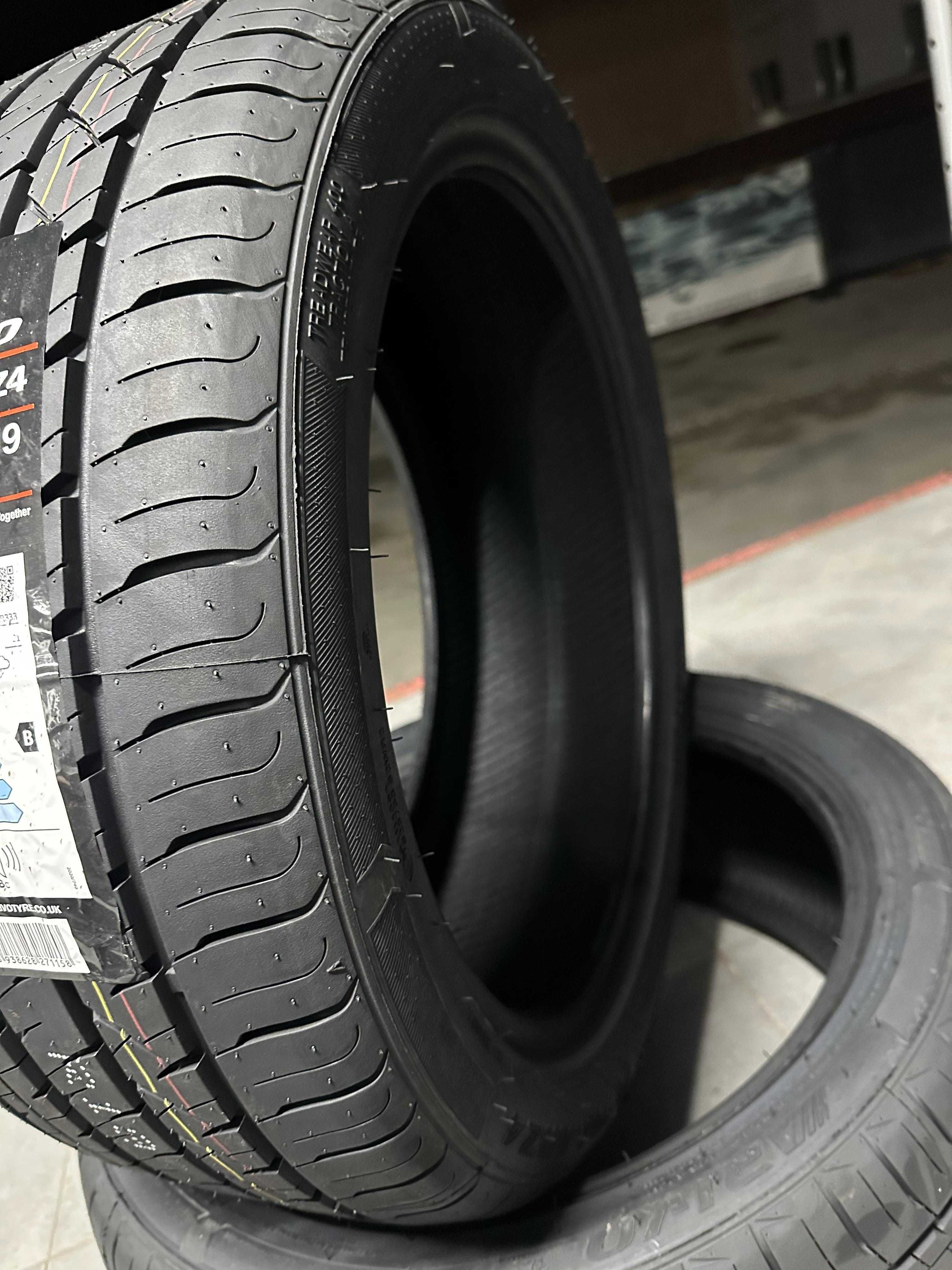 Летен спорт пакет ARIVO 225/45R19 96W XL 255/40R19 100W XL
