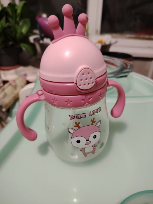 Продам детский поильник