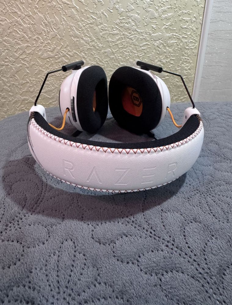 Casti Gaming Razer BlackShark V2 Pro Rainbow Six Edition