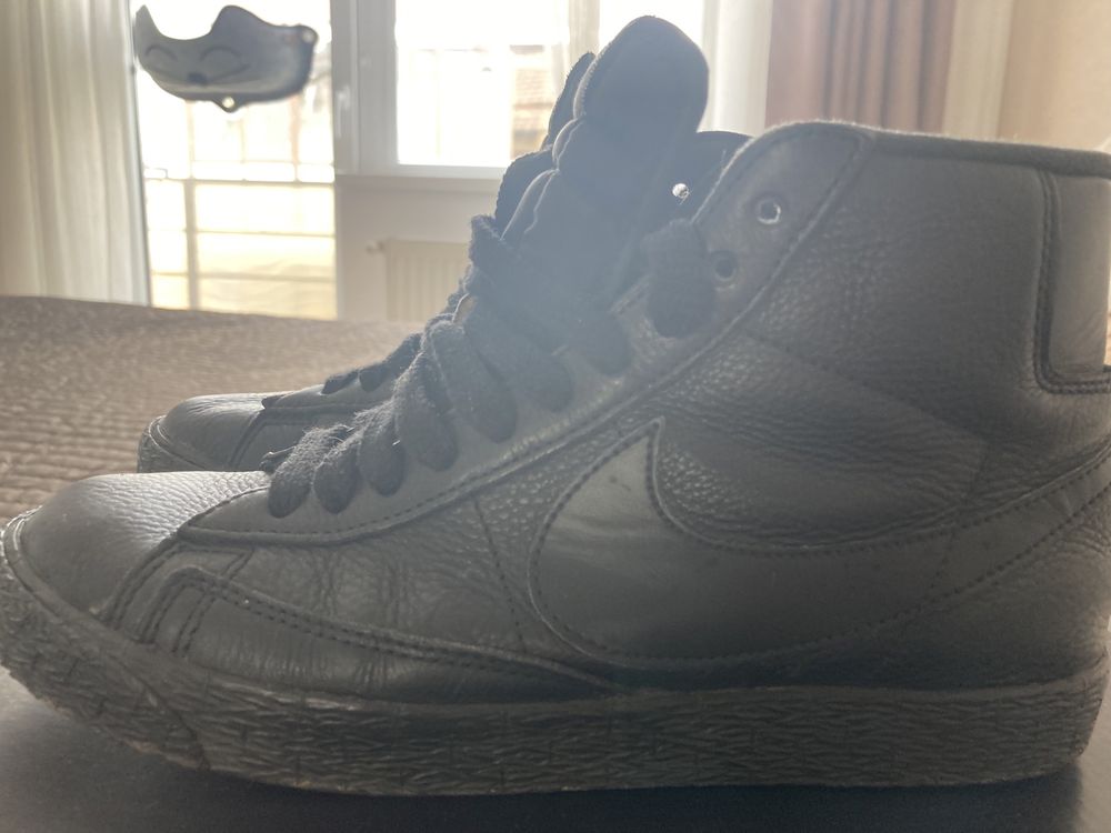 Nike Blazer mid triple black piele