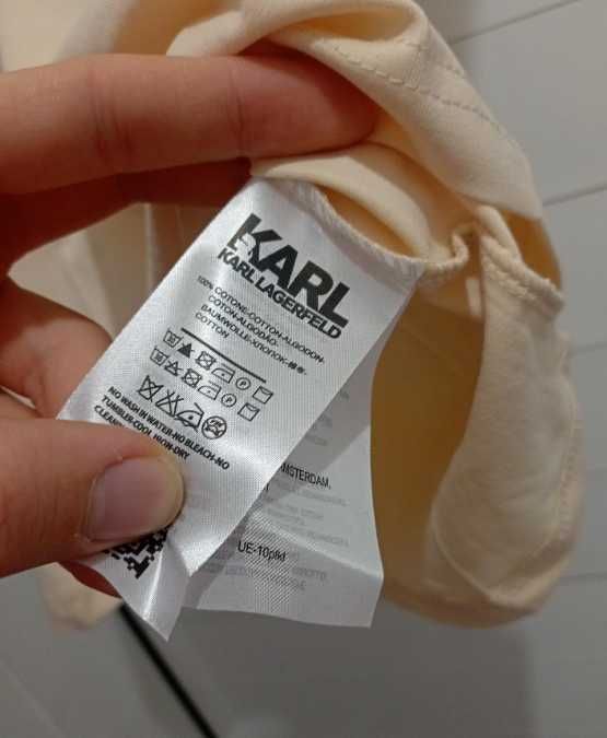 Оригинална чистно нова дамска тениска Karl Lagerfeld - размер С