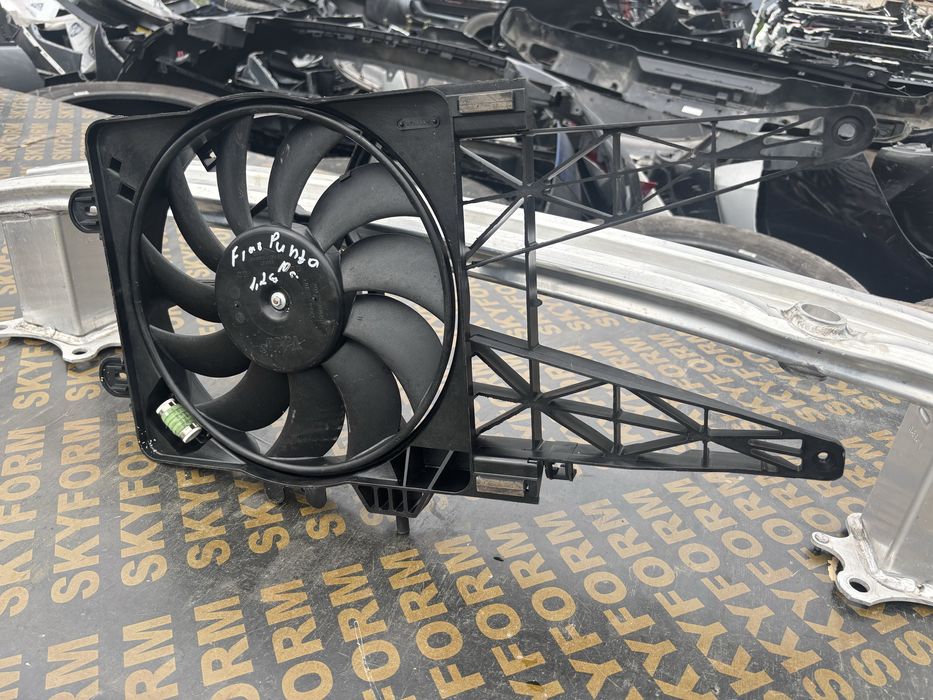 Перка за радиатор Fiat Punto