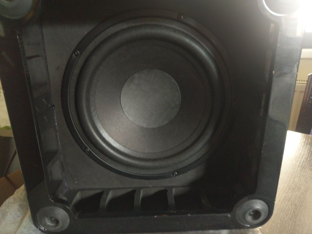 Lux=Harman&Kardon HS200-Subwoofer Activ