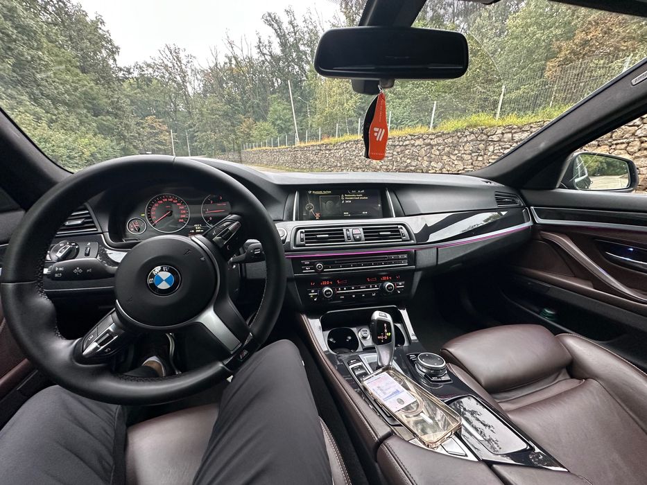 BMW F10 / 2.0 2014