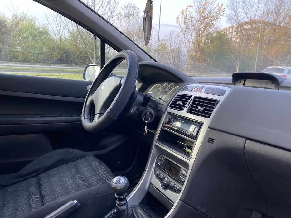 Peugeot 307 2.0 diesel an 2004 Climatromic Diesel consum foarte mic