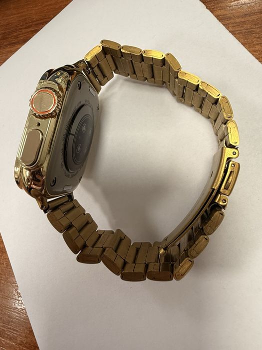 Часовник Apple  watch