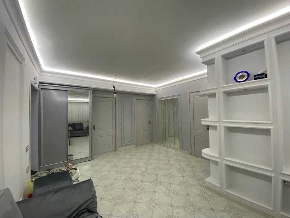 Продается 3х команатная квартира, Район Янги Хаёт 5 а, метро, 0837.