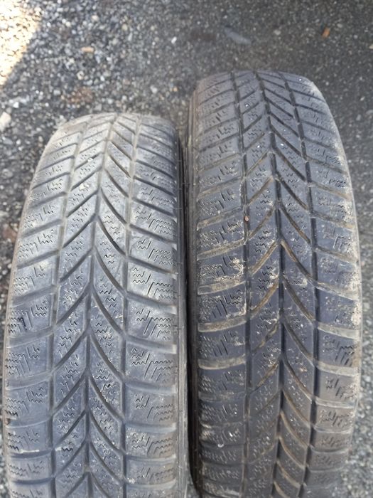 2 cauciucuri iarnă 155/80 R13- VREDESTEIN
