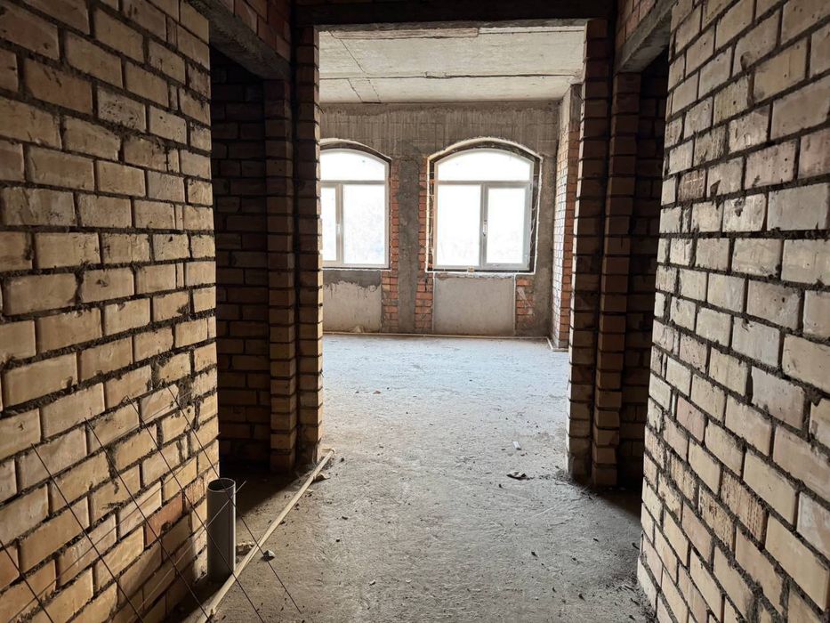 Габус 186 м2 , Ц-2, Алайский рынок