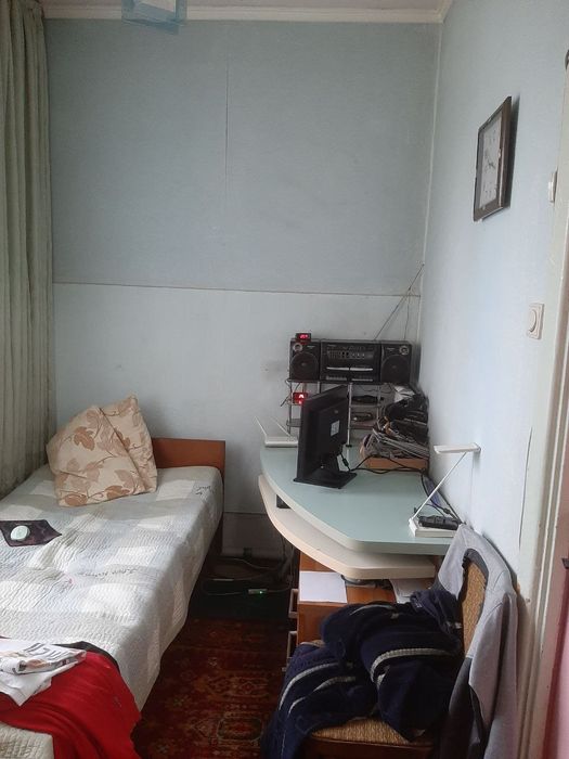 Продам чиланзар 12.  Двух комнатная