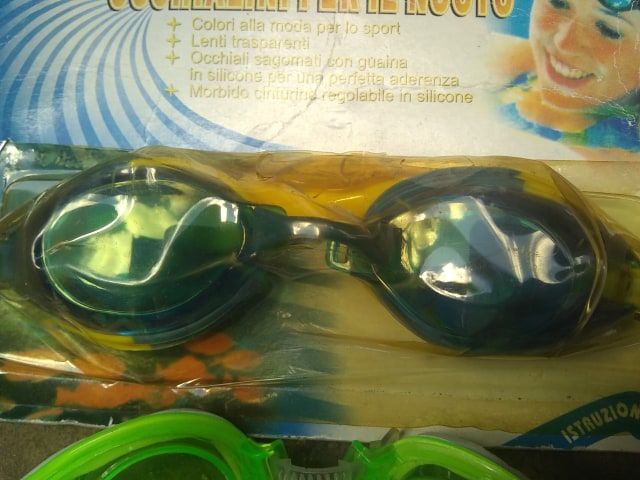 Водни очила