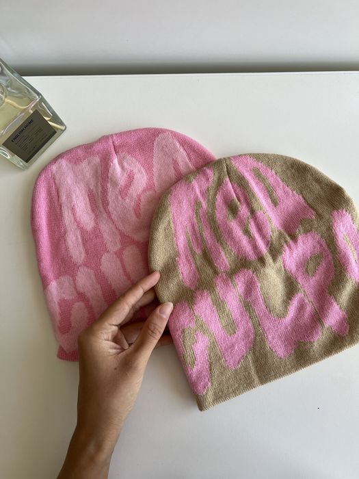 Шапка женская розовая