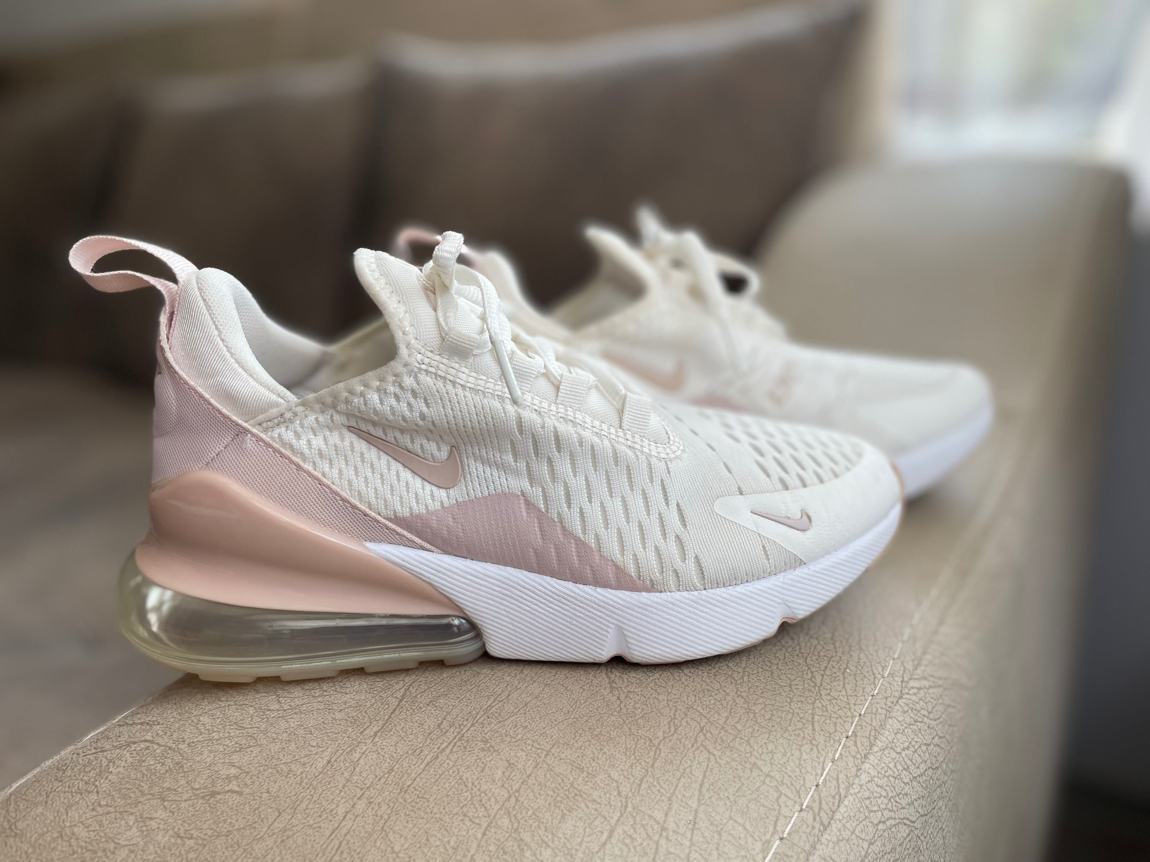 НОВИ Nike Air 270