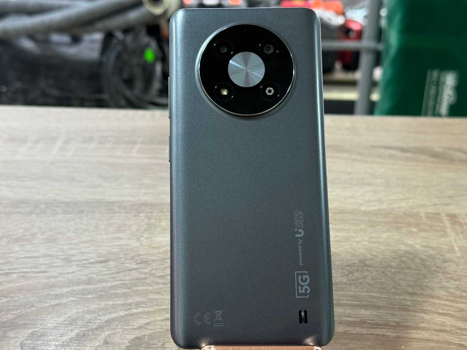 Телефон Vivacom Phone 5G