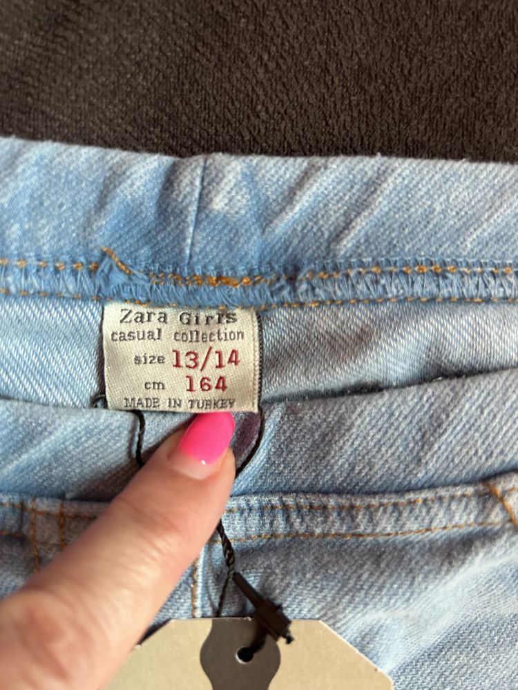 Продавам чисто нов клин-панталон от Zara Girls