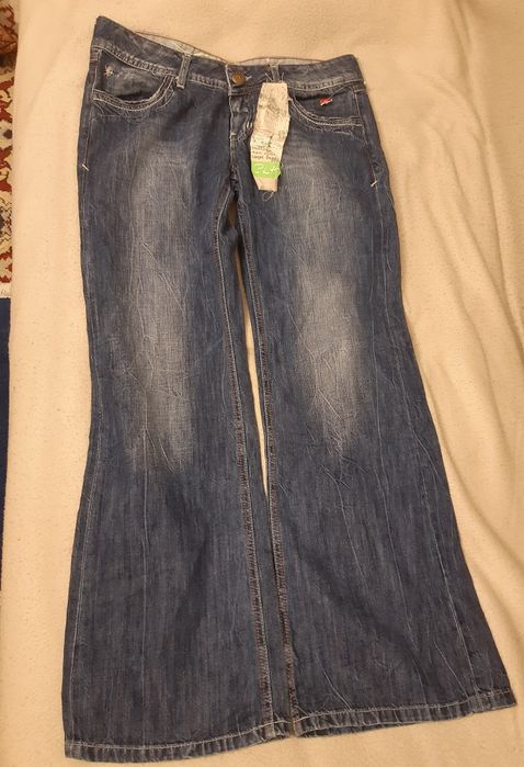 Blugi rari, deosebiti, noi. Cavalli +