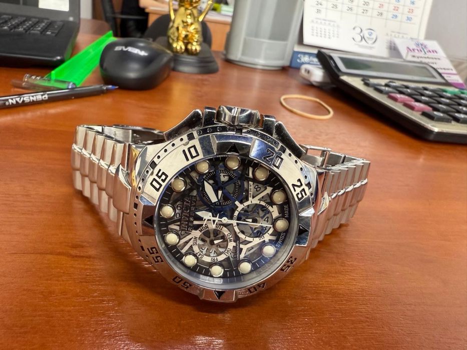 Часы Invicta Reserve  – Swiss Made