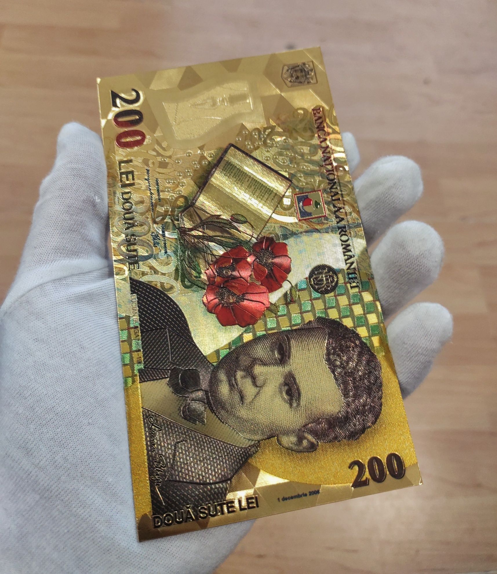 Vând bancnote românești 200 LEI GOLD