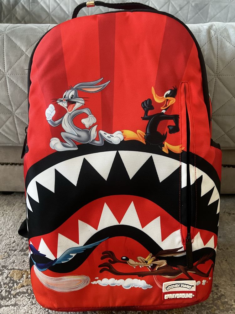 Vând rucsac Sprayground