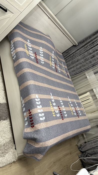 Кровать двуспальная, б/у продам