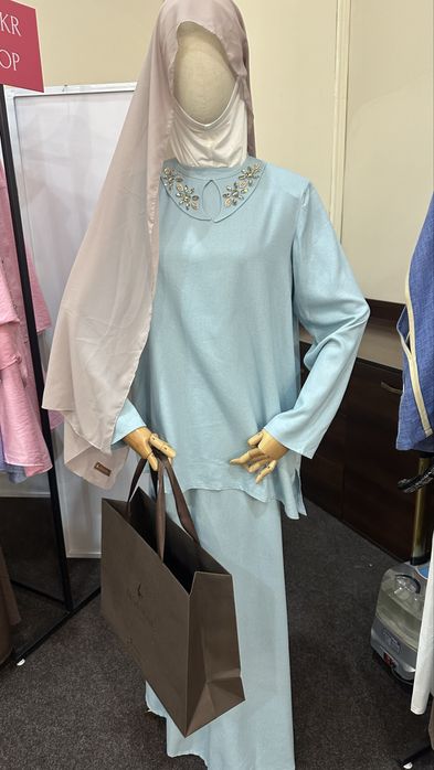 Дизайнерский костюм