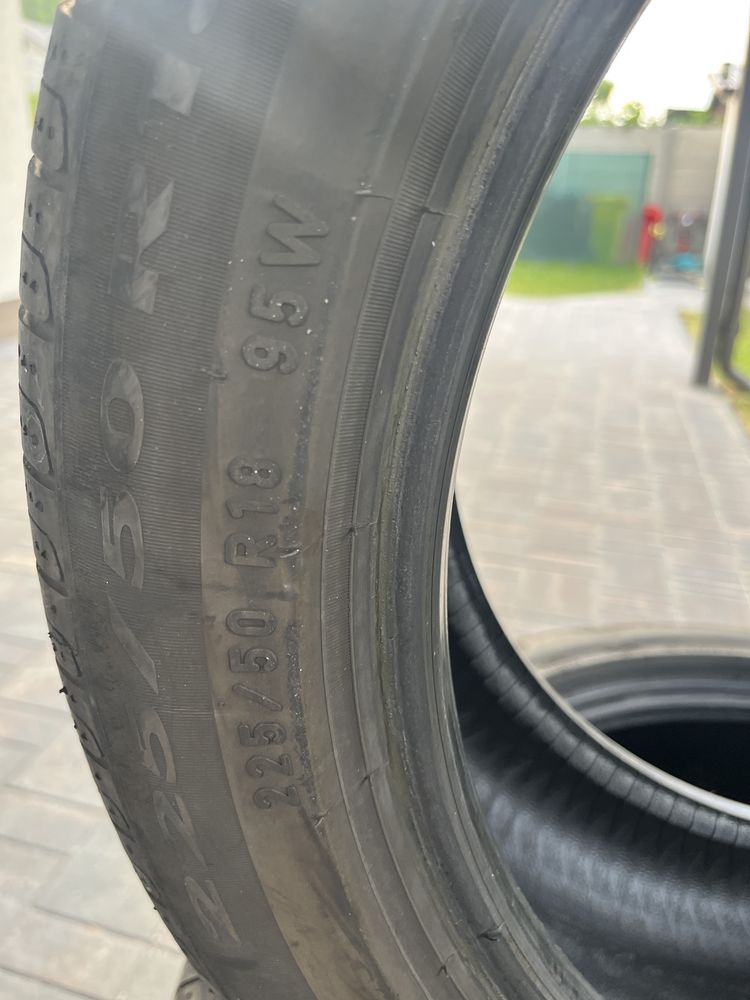 Anvelope 225/50/18 vara