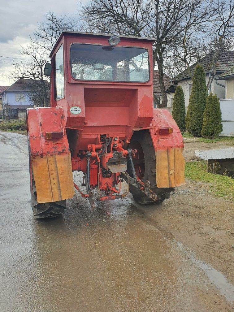 Tractor UTB 651 model EXPORT