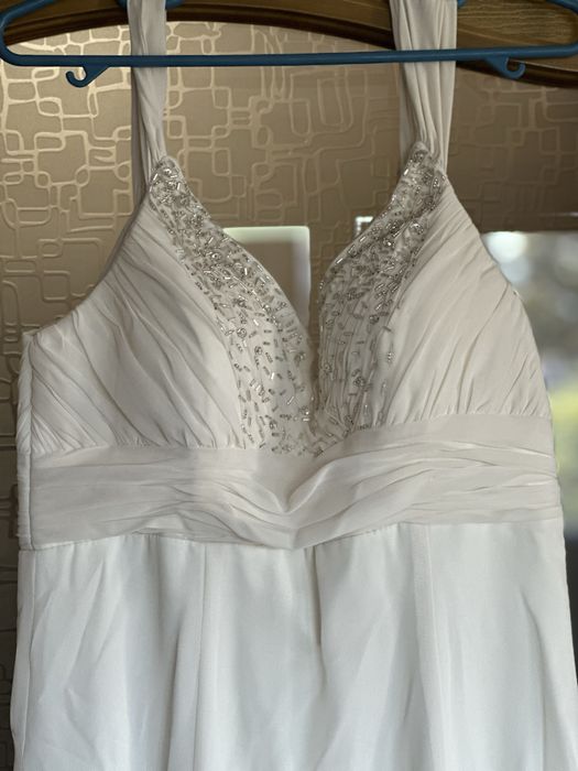 Сватбена рокля