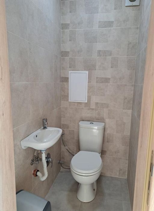 Дава се под наем Тристаен апартамент в Пловдив, Кършияка - 106 кв.м за 636.99 € - Снимка #8