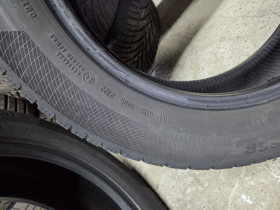 Set 2 anvelope SH iarna Continental 215/60/18 dot 200