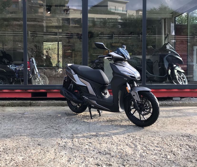 Scuter Agility S 125 cm NOU!