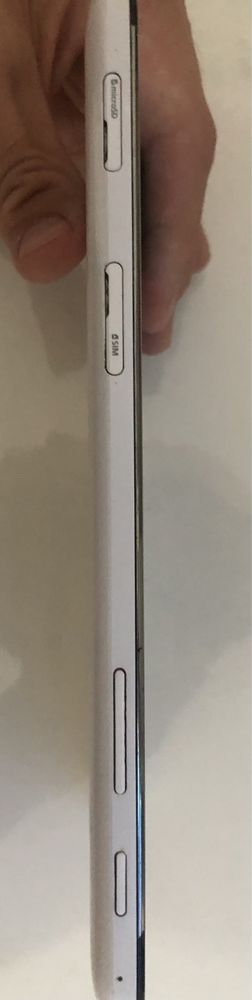 Планшет Samsung Tab 4