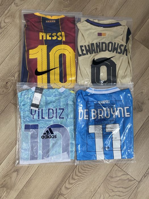 Tricouri Fotbal calitate premium(marimea L)