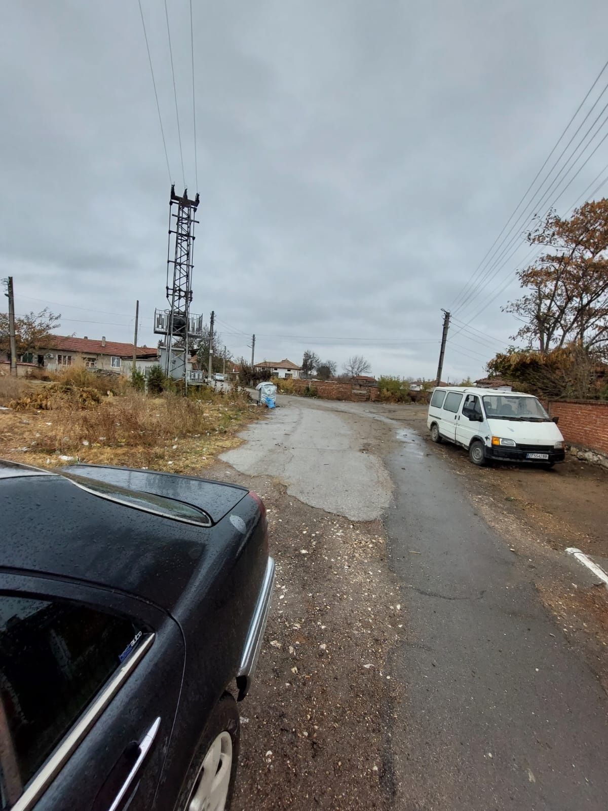 Дворно място в село Черна гора