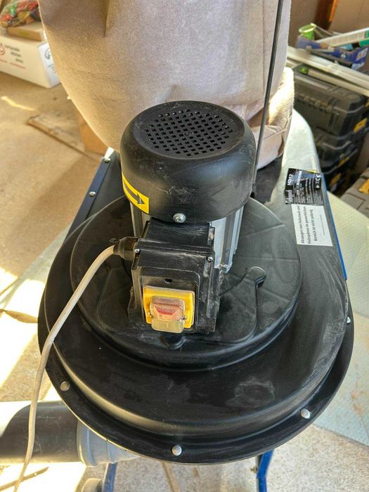 Циркуляр с подрезвач трифазен Metabo Tk U 1693 D с аспирация Scheppach