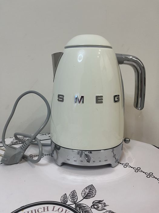 Чайник SMEG белый