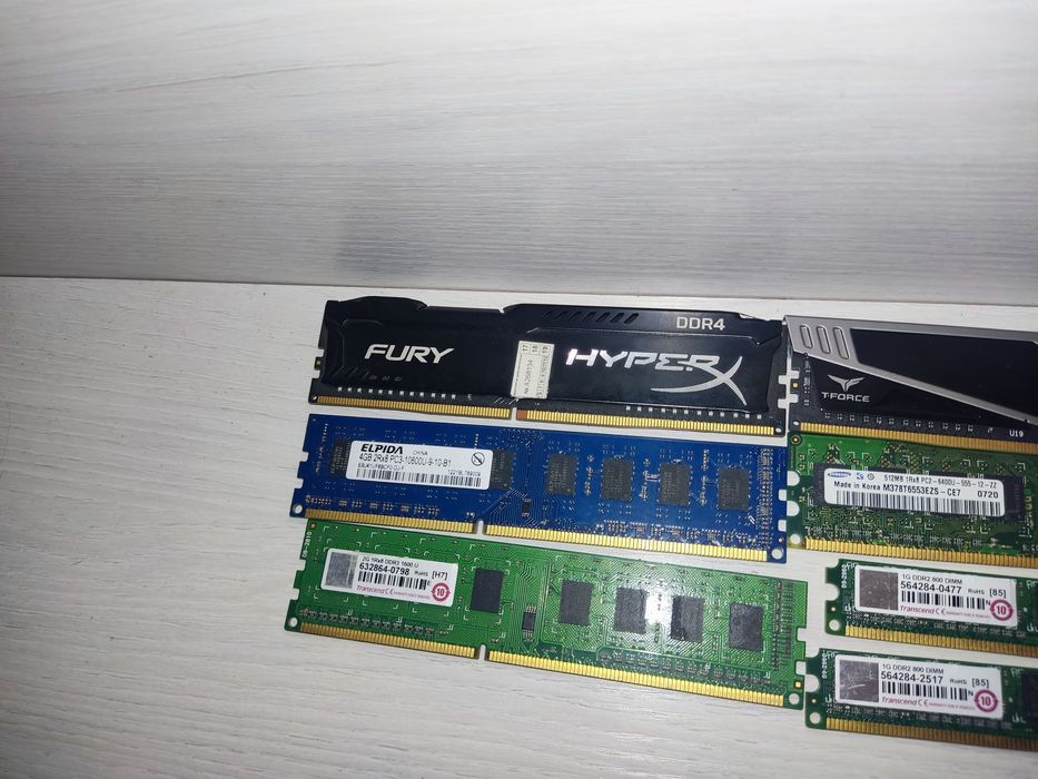 Продам плашки памяти