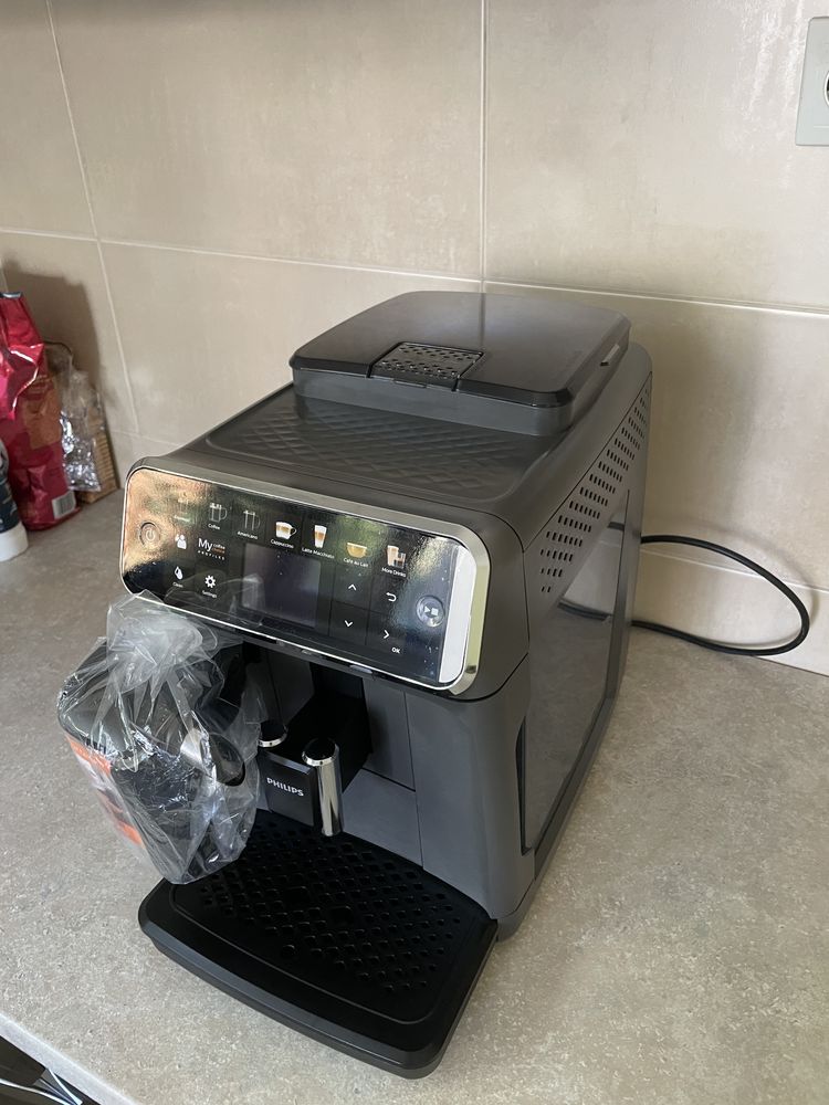 Espresor expresor aparat de cafea Philips EP SERIA 5500 Ep 5400