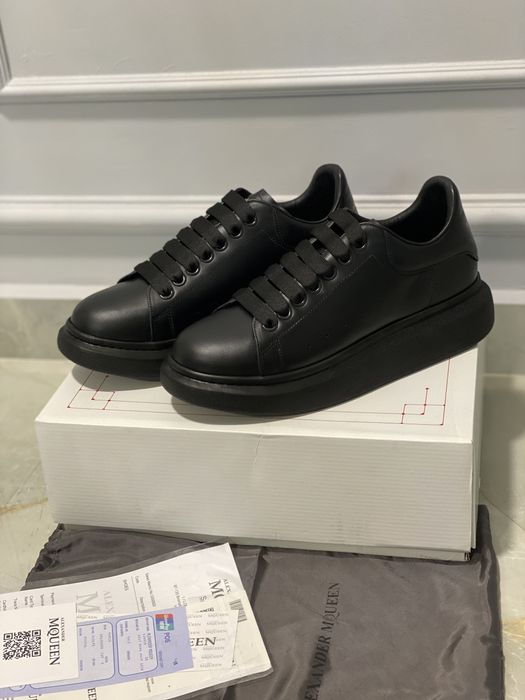 Adidasi McQueen Nou