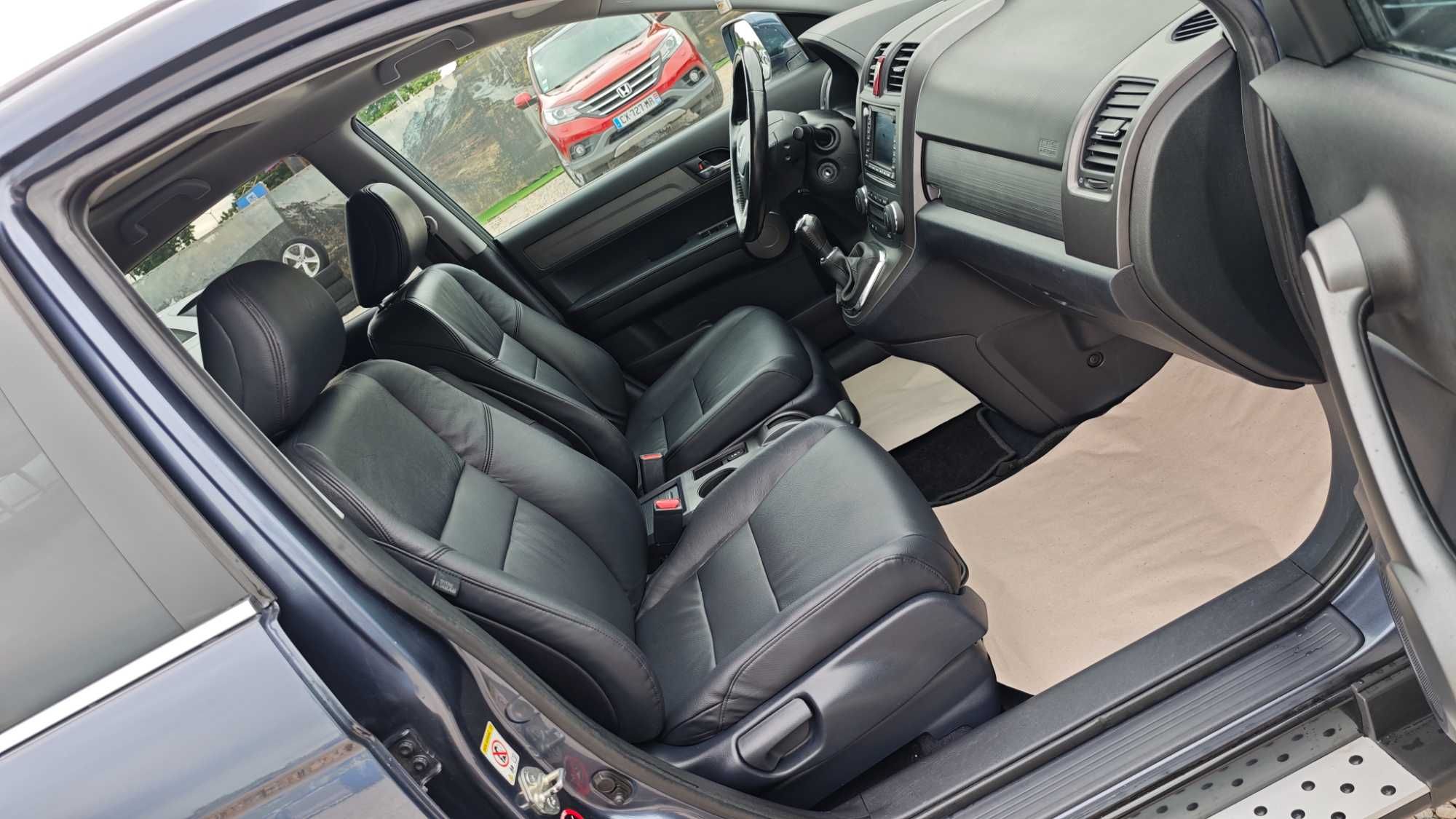 Спойлер/Степенки/EXECUTIVE/Aeropaket/NAV/DVD/KAM Cr-v