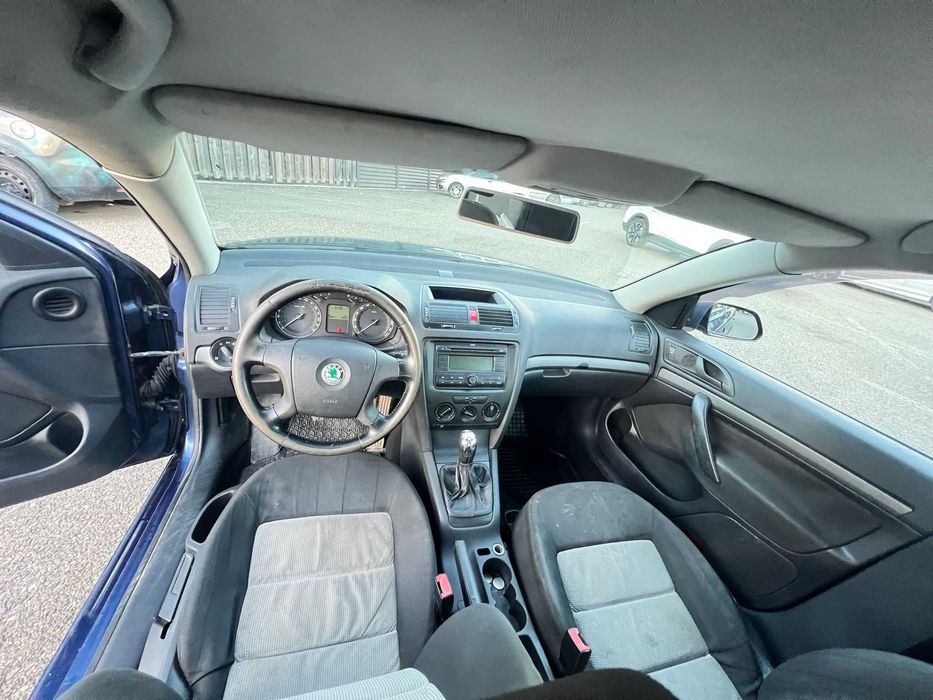 Vand Skoda Octavia Albastru 1.6 Benzina 2006