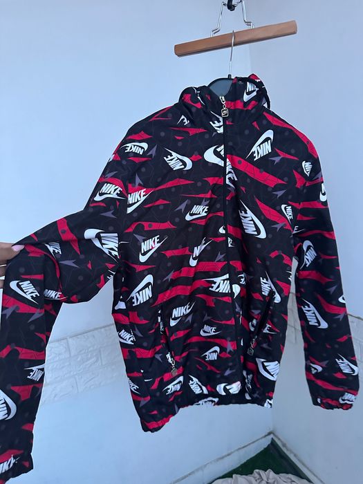 Ветровка яке Найк Л