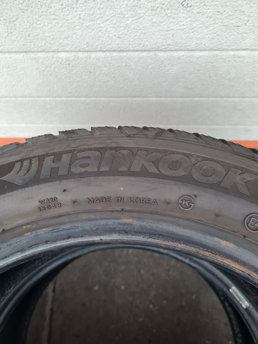 Зимни гуми 2 броя HANKOOK Winter Icept Evo2 195 55 R16 дот 1018