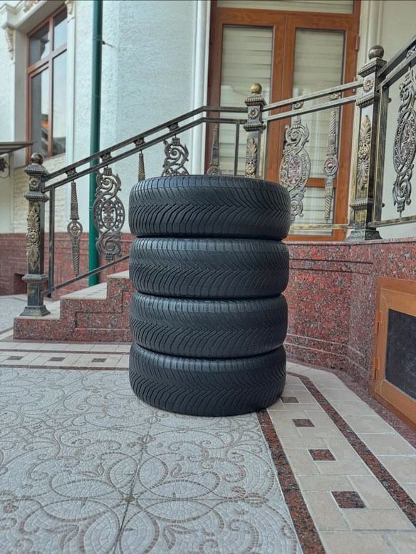 Michelin balon sotiladi 235/55/19