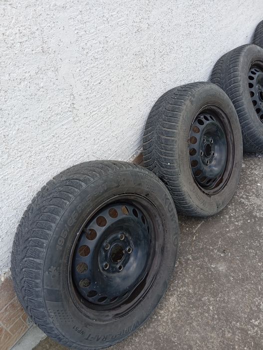 Гуми с джанти 15-ки